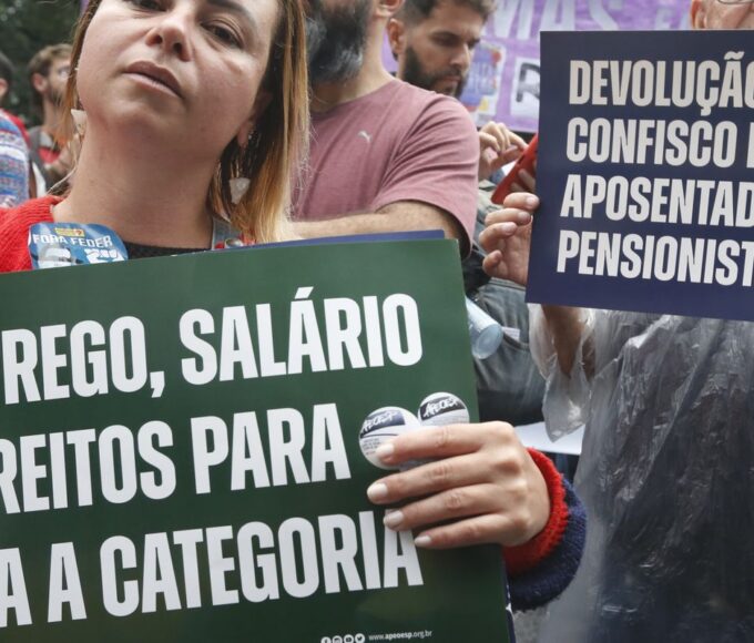 Professores da rede de SP fazem paralisação nesta quinta e sexta-feira
