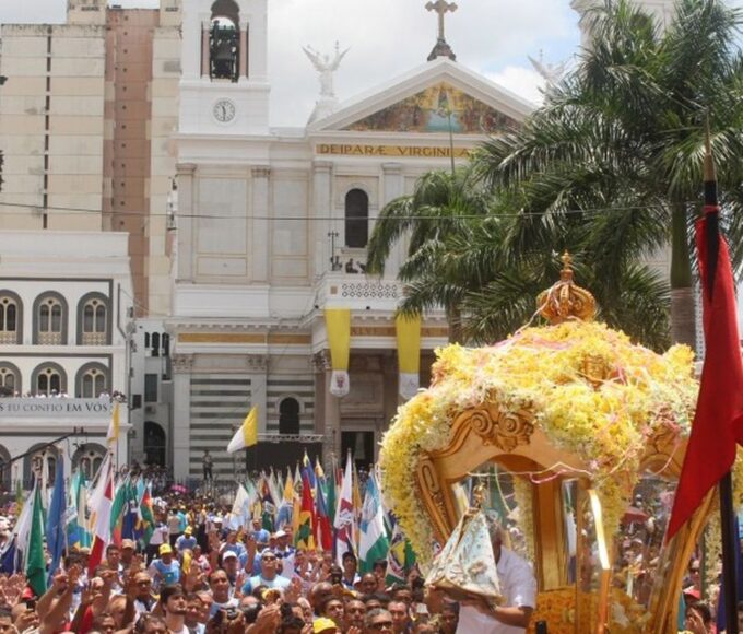 Viva Maria: A Força do Lava-pés na Quinta-feira Santa