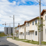 Lula diz que déficit habitacional estaria resolvido se presidentes tivessem feito “1/3” do que PT fez