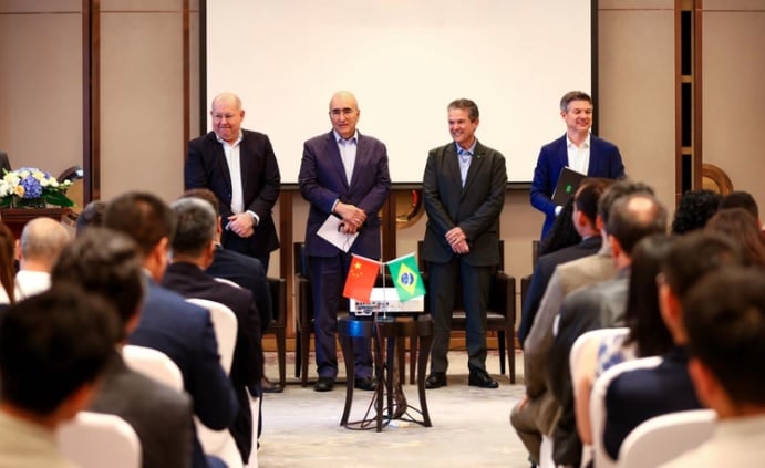 Ministro da Agricultura participa de encontro com empresários na China