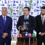 Hugo Motta concede entrevista após reunião do Colégio de Líderes