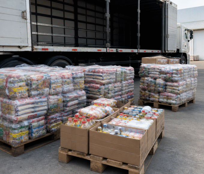 Conab distribui 2 mil cestas a indígenas de Dourados em ação emergencial