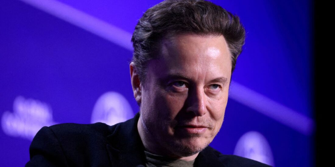 Elon Musk se torna o primeiro trilionário do mundo