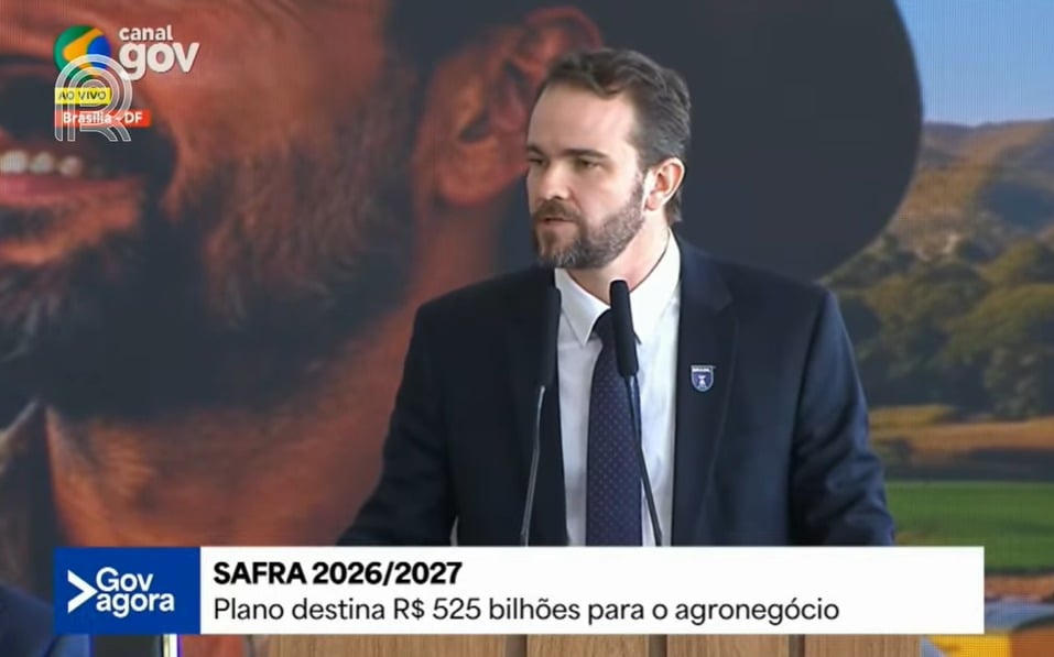 Ministro da Fazenda, Dario Durigan, durante anúncio do Plano Safra 2026/27