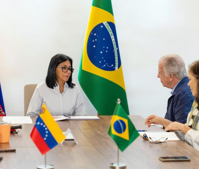 José Múcio Monteiro se reúne com presidente encarregada da Venezuela