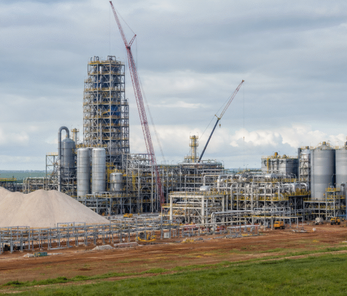 Petrobras retoma obras da UFN-III em MS com investimento de mais de R$ 5 bilhões