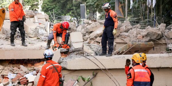 Terremoto na Venezuela: criança é retirada de escombros após seis dias