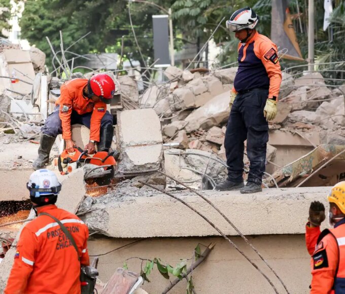 Terremoto na Venezuela: criança é retirada de escombros após seis dias