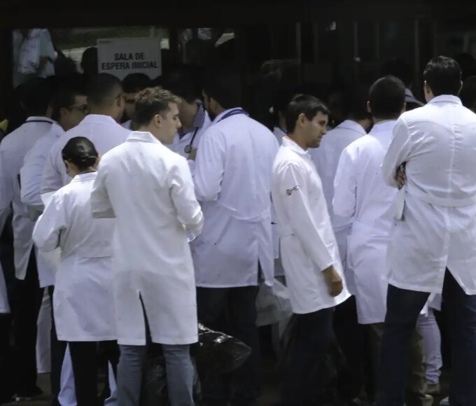 Enare: inscrição para residência médica com pré-requisito segue até 4ª