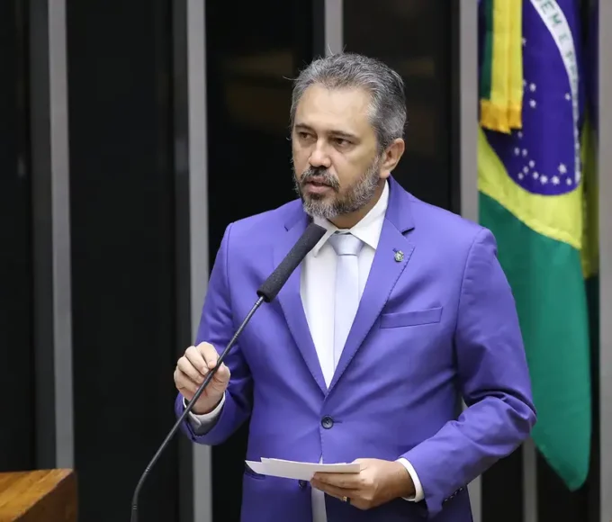 Elmano de Freitas