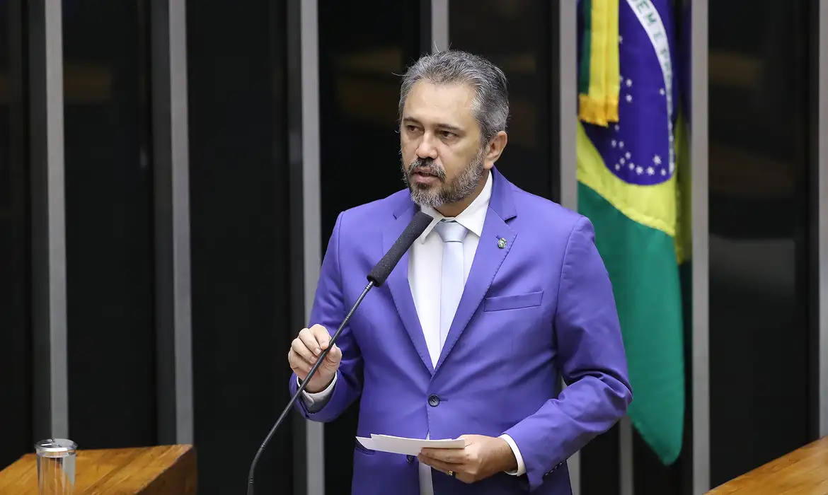 Elmano de Freitas
